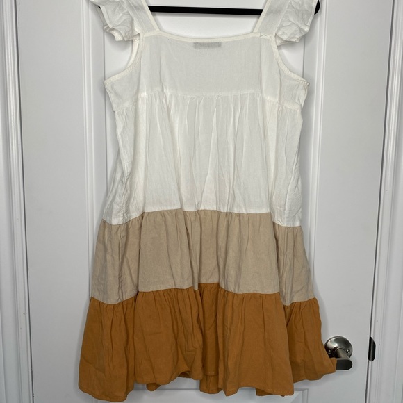 NWOT Dress - Picture 3 of 4